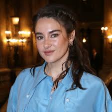 Divergent star Shailene Woodley was "very sick" during the series