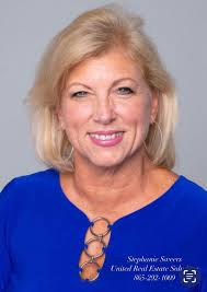 Can anyone recommend an estate attorney?