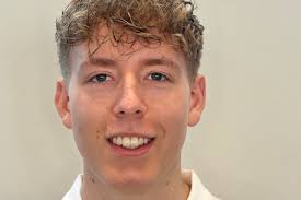 Ausbildungsstart 2024: Das sind die Neuen in der Versicherungsbranche