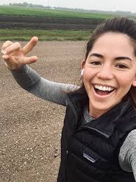 weekend scenes! featuring: 🏃🏻‍♀️ a vest-weather run, which is the best  kind of run 🏃🏻‍♀️ lots of cookie r and d 🏃🏻‍♀️ LOTS 🏃🏻‍♀️ a ride!  🏃🏻‍♀️ a rainbow veggie chip making