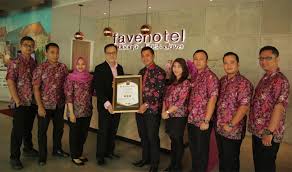 Yuk kita lihat deretan 20 menu buka puasa dan sahur yang sehat, lezat dan dengan modal rp5 ribu hingga rp50 ribuan di bawah ini! Favehotel Sidoarjo Resmi Jadi Hotel Bintang 3 Bangsa Online Cepat Lugas Dan Akurat