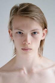 Prada-pojat tulevat Suomesta