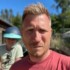 Christian Daugaard's Instagram, Twitter & Facebook