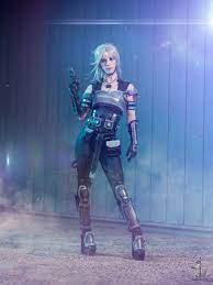 Jan 04, 2021 · the first one to go noticed by fans was the ciri easter egg that can be found in the corpo introduction of cyberpunk 2077. Ciri In Cyberpunk Forums Cd Projekt Red