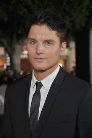 Resultado de imagem para toby hemingway