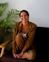 01 mai 2020 1er mai 2020. Meet Josephine Philips Founder Of Sojo The Deliveroo Of Clothing Repairs British Vogue