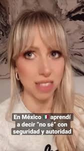 Superholly: Aprendiendo a Decir No Sé con Estilo