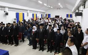 Visi sd negeri kademangan 01 ditetapkan untuk memungkinkan penyesuaian program pendidikan dengan kebutuhan dan potensi sekolah. Kadisdik Pekanbaru Lantik 90 Kepsek Baru Berikut Nama Namanya