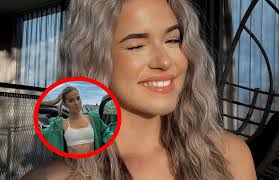 Foto: Jade Anna maakt haar volgers wild met minuscuul topje