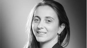 Clara Hardy, entrepreneuse en soie