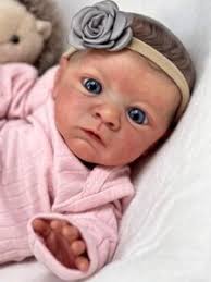 Reviews for Malia Vang