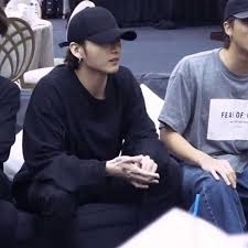 Topi bts taehyung suga cap 3 rings piercings di tokopedia ∙ promo pengguna baru ∙ cicilan 0% ∙ kurir instan. Bts Taehyung Hat Explore Tumblr Posts And Blogs Tumgir