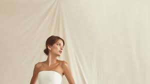 Pete davidson's reaction to ariana grande's surprise wedding revealed 2.5 years after split Oscar De La Renta Bridal Spring 2021 Collection Vogue