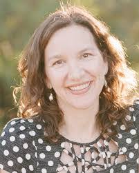 Tracy Dickerson's Instagram, Twitter & Facebook