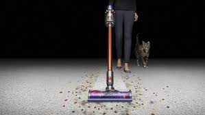 Deneyimli evcil hayvan sahipleri, evcil hayvanlarının içeriğinin sadece neşe ve duygu getirmediği, aynı zamanda bazı rahatsızlıklara yol açtığı durum hakkında bilgi sahibidir. Evcil Hayvan Sahipleri Dyson V10 Kablosuz Elektrikli Supurge Kablosuz Supurgeler