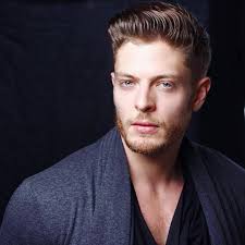 Jason Shah's Instagram, Twitter & Facebook