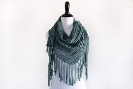 This pattern is available for free: Lace Triangle Shawl Free Pattern
