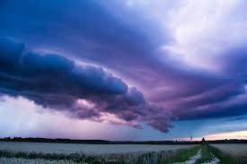 Immer wieder kommt es gerade in den heißeren monaten zu deutlichen. Hagel Und Gewitter Aktuelle Unwetterwarnung Fur Baden Wurttemberg