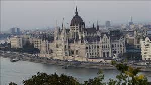 Whether you are planning to go on a visit, study or work and reside there permanently, you will have to apply for a different hungarian schengen visa, accordingly. Onu Pide A Hungria Reevaluar Su Postura Sobre Los Migrantes