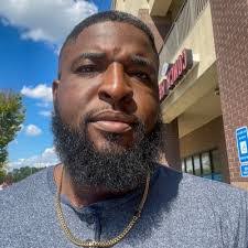 Casey Saad's Instagram, Twitter & Facebook