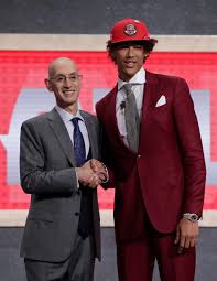 (born june 14, 2000) is a canadian professional basketball player for the new york knicks of the national basketball association (nba). Nba Draft 2019 Jaxson Hayes Selected By New Orleans Via A Trade