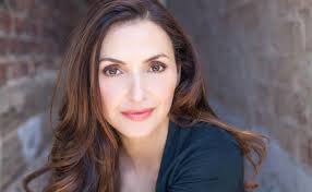 The Fun Home Musical, Based On Bechdel's Graphic Novel, Comes To Farmers  Alley Theatre