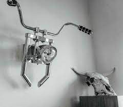 35 Cool Ways To Recycle Motorcycle Parts Into Your Decor Motorcycle Decor Motorcycle Bedroom Motorcycle Art Decor