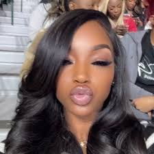 Ebony Stewart's Instagram, Twitter & Facebook