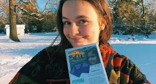 Zoe roth, ahora de 21 años, decidió tomar el control de la imagen aunque la venta de este meme representa una transferencia de propiedad, zoe roth, ahora de 21 años, conservará los derechos de. Pvxlxdinzs6oam
