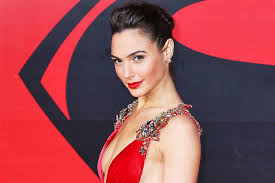 It didn't take long for gadot's tweet to inspire some serious vitriol. Gal Power Gal Gadot Shatters Glass Ceiling With Wonder Woman Debut