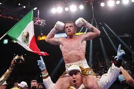 Una Decision De Peso Se Avecina A Canelo Alvarez Tras Su Ultimo Triunfo Los Angeles Times