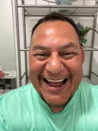 Request for custom family photo edit