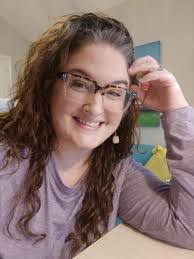 Jennifer Abrahamson's Instagram, Twitter & Facebook