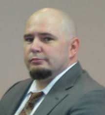 Witnesses recount seeing suspect brandish rifle