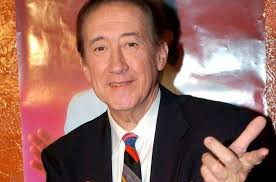 Luis María Aguilera Picca, conocido como Luis Aguilé , nacio en Buenos  Aires, Argentina, 24 de febrero de 1936 , falleciendo en. Madrid, España,  10 de octubre de 2009, fue un cantante