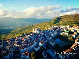 Capracotta is a comune (municipality) in the province of isernia in the italian region molise, located about 45 kilometres (28 mi) northwest of campobasso and about 25 kilometres (16. Coronavirus Capracotta Sindaco Paglione Ai Cittadini I Sacrifici Ci Danno Ragione Teleaesse It Notizie Abruzzo E Molise News E Video Di Politica Cronaca Sport Ambiente