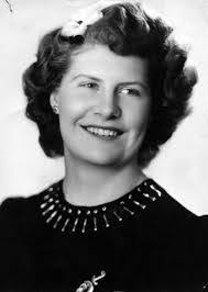 Julia Stratton's Instagram, Twitter & Facebook