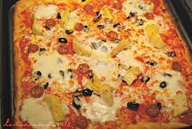 Anche se la preparazione della pizza con il lievito naturale richiede più tempo, il risultato vi sorprenderà… grazie dei consigli scusami oggi mi sono accorta che il lievito madre secco mi è scaduto da febbraio lo posso usare ugualmente ? Lievito Per Pizza In Polvere Ricette Pizza Con Lievito Madre Idee Alimentari
