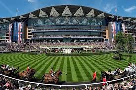 The race is by far one of the most prestigious races and the royal ascot runners who come out on top achieve legendary status. Royal Ascot Finale Day Samstag London 2021