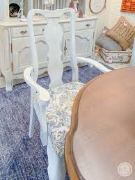 Chalk paint is still my absolute favorite. Rustoleum Chalk Paint Linen White Table And Chairs Reveal Happily Ever After Etc