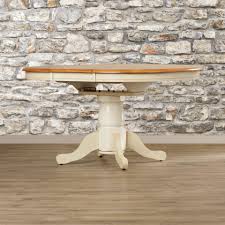 Anatomy of table slides at the heart of an extension table is a pair of slides that guide and support the halves as the table is opened and closed. Round Dining Table With Leaf Extension Ideas On Foter