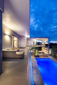 modern rectangular house impresses with a splendid architecture and interior design mit bildern architektur haus architektur aussengestaltung