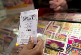 Nombre de joueurs ayant gagné à l'euromillions depuis le 13 février 2004 Gagnant Euromillions La Francaise Des Jeux Recherche Un Millionnaire