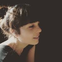 Sara Sansone's Instagram, Twitter & Facebook