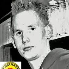 Daniel Böhnke (@DanielBhnke)