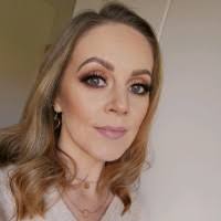 Tanya Quigley's Instagram, Twitter & Facebook