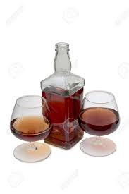 Tee mit branntwein mischen to dash tea with brandy kaffee {m} mit einem schuss branntwein coffee with a. Flasche Mit Branntwein Und Cognac Auf Weissem Hintergrund Lizenzfreie Fotos Bilder Und Stock Fotografie Image 75614486