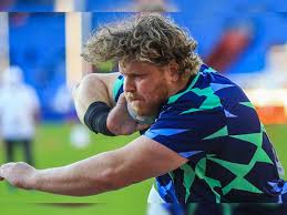 And ryan's weight is measured. Olympic Shot Put Champion Ryan Crouser Sets World Record