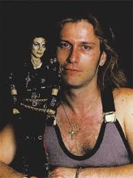 art. Daniel Amberg Specials