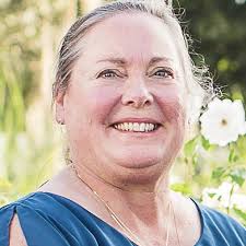 Jodie Hooker's Instagram, Twitter & Facebook